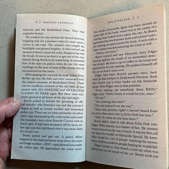 📚2/$6 The Overlook #13 in the Harry Bosch Series - Picture 11 of 12